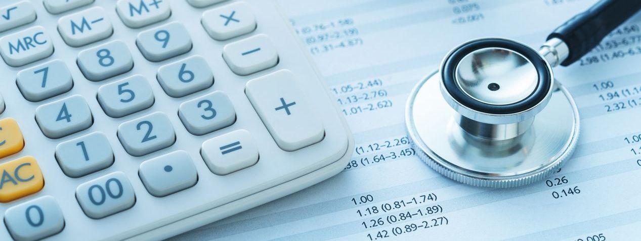 ¿Cuánto cuesta un plan de salud en Chile? Guía de precios y variables de costo